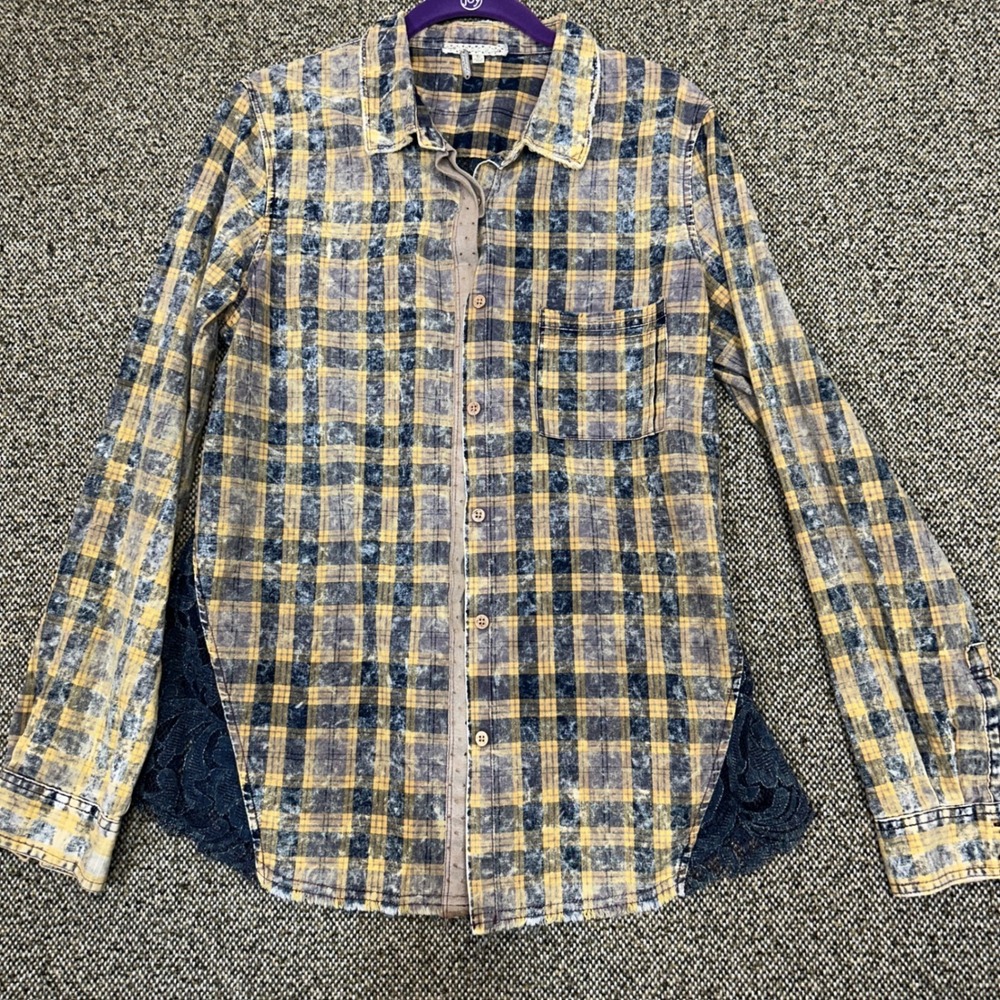Gilded Intent Plaid Lace Back Shirt Womens Large Yellow Blue Distressed Boho
